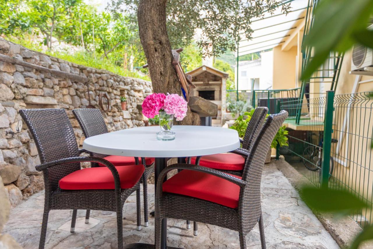 Beach Apartment Estelle Podgora Exterior photo